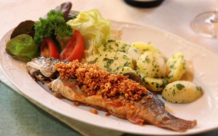 Fischspezialitäten mit Musik