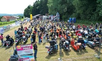 "Aunvespa'n" und Jammer Sommerfest