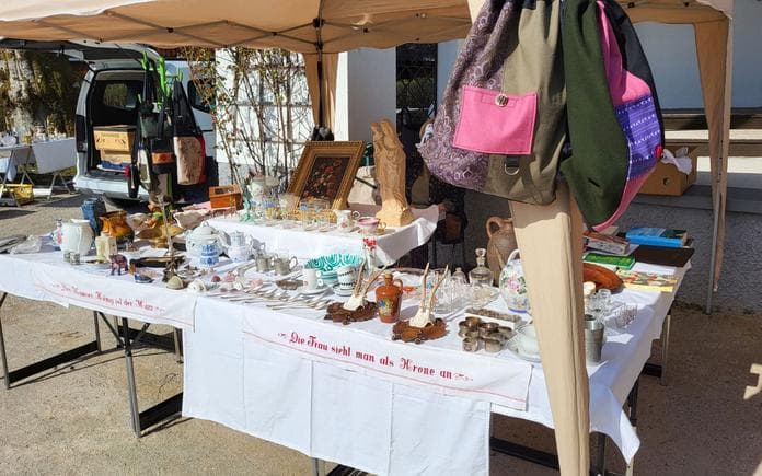Floh- und Antikmarkt