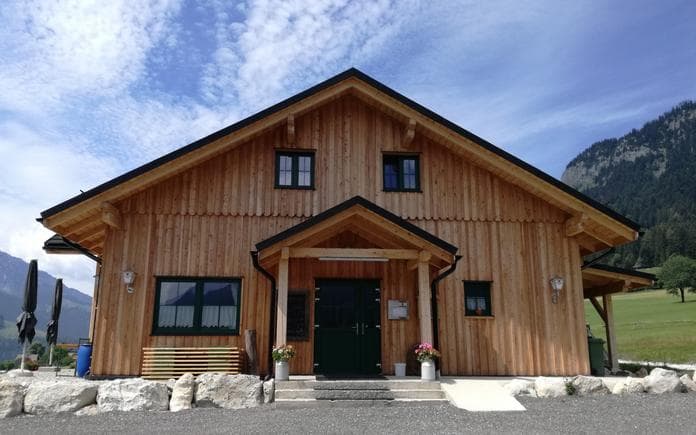 Frühstücken im fliegenden Honigtopf