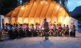 Platzkonzert der Trachtenkapelle