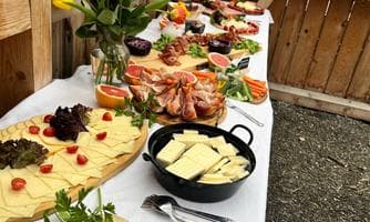 Almfrühstück auf der Vilser Alm