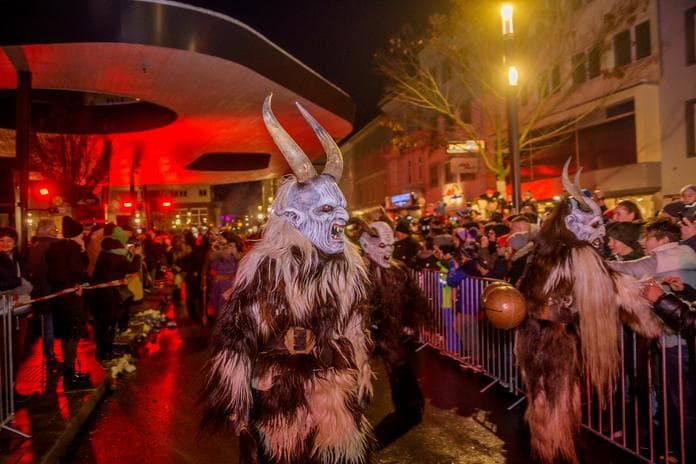 Welser Perchtenlauf