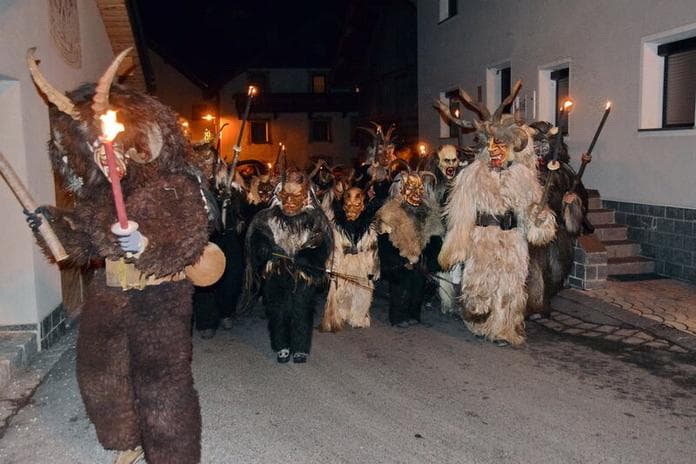 Fackelumzug der Krampeler Roppen