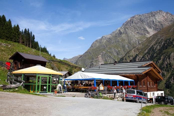 Käseanstich auf der Taschachalm