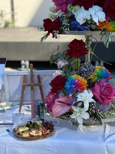 Art & Wine Floral Edition