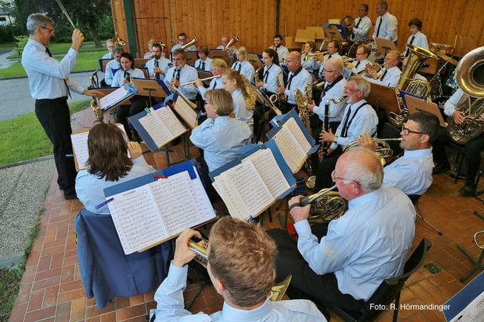 Parkkonzert der Werkskapelle Ebensee