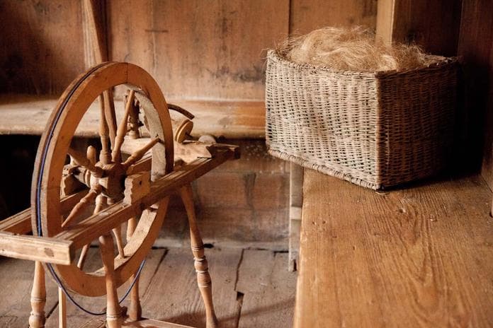 Workshop: Spinnen im Museum Tiroler Bauernhöfe
