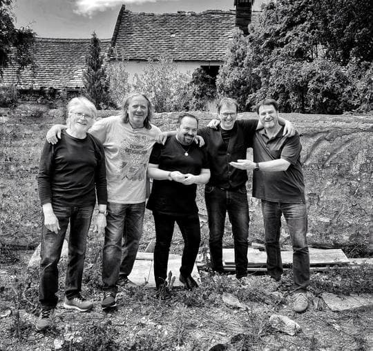 BROTHERS N' OTHERS
