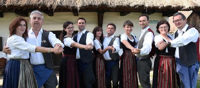 Volkstanzfest der Volkstanzgruppe Glasing