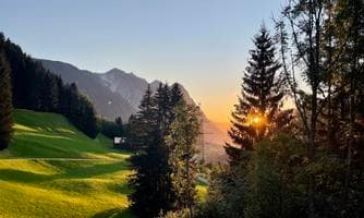 Abendwanderung mit Klostertaler Jause
