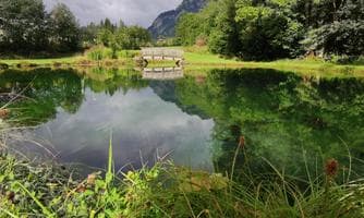 Abend-Pilates am Wasser ERLEBEN