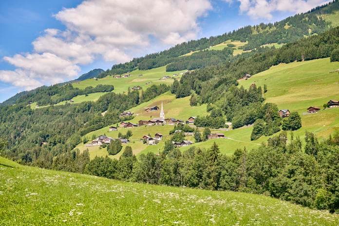 Teewanderung im Großen Walsertal