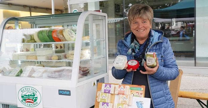 Perger Wochenmarkt am Freitag
