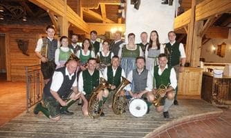 Traditioneller Frühschoppen - "Öblarner Bauernmusi"