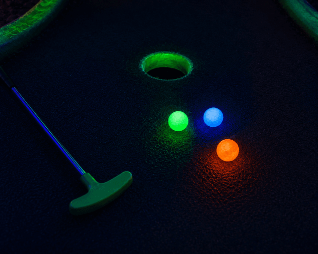 Nachtminigolf