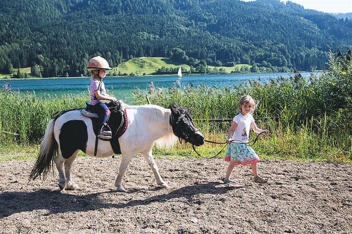 Kinderreiten mit Spiel und Spaß