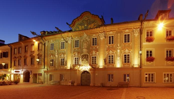 Unterwegs durch die abendliche Herzogstadt
