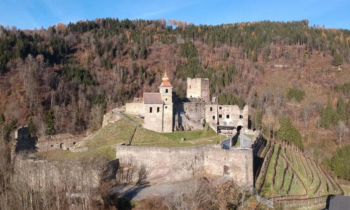 Führungen auf der Burg Glanegg