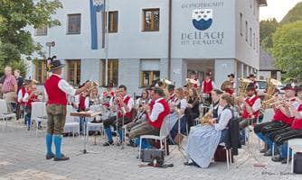 Kurkonzerte im Ort