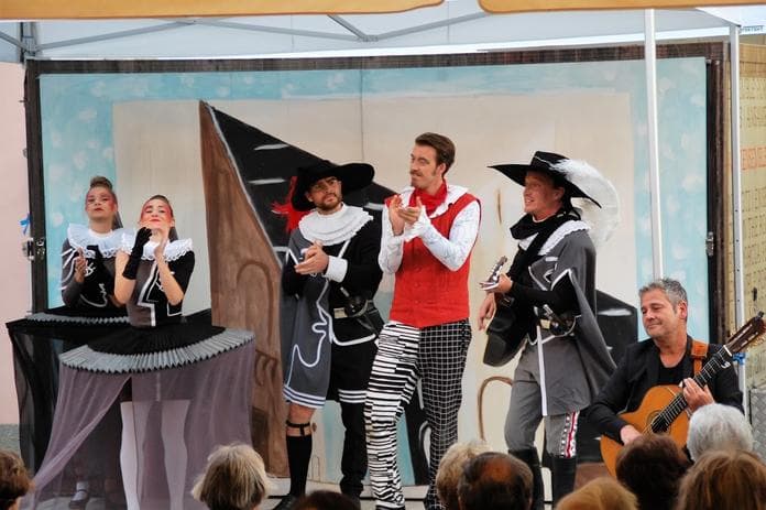 Ensemble Porcia - Theaterwagen