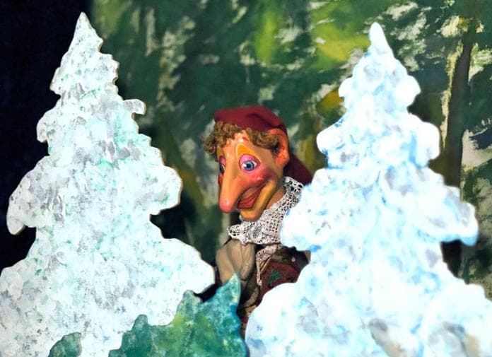 Puppentheater: Kasperl und der gestohlene Weihnachtsbaum