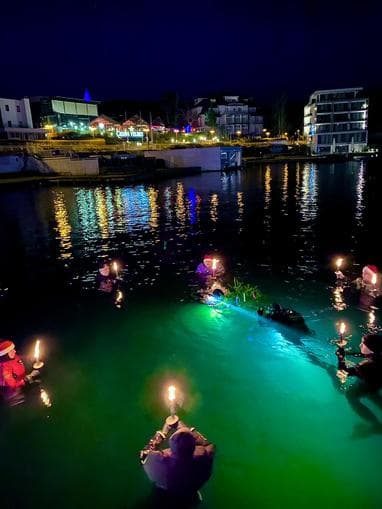 Traditionelles Christbaumversenken der FF Velden und FF Kerschdorf