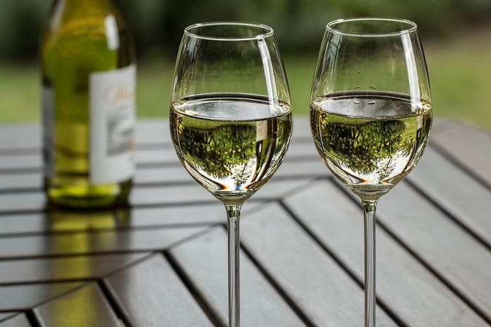 Weinfest mit regionalen Köstlichkeiten