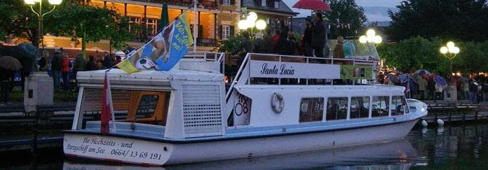 Livemusik-Buchtenrundfahrt mit der 'Santa Lucia'