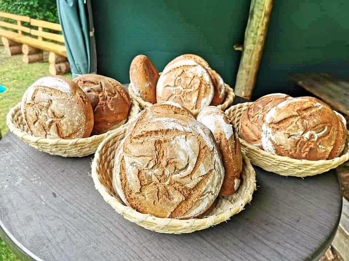 Brotbacken bei den Stockmühlen