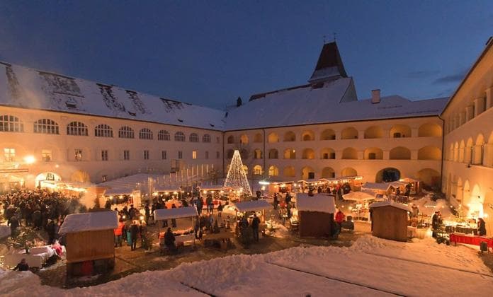 Jauntaler Adventmarkt im Stift Eberndorf