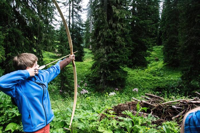 Lech Card Kinderprogramm - Bogenschießen oder Canyoning