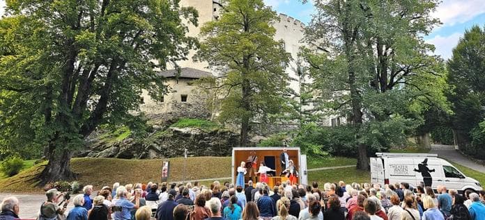 Theaterwagen Porcia - "Der Brandner Kaspar und das ewig' Leben"