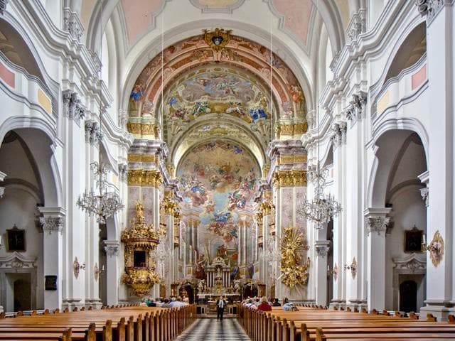 Kirchenführung im "Dom am Pyhrn"