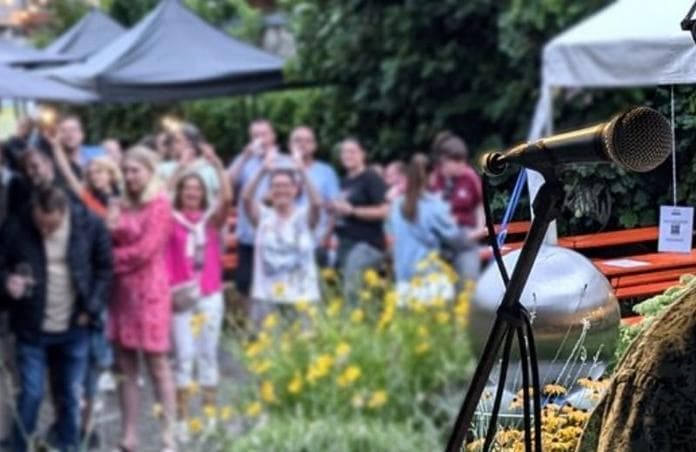 Bucherts WeinGarten zur Johanneskerwe:Karaoke-Party