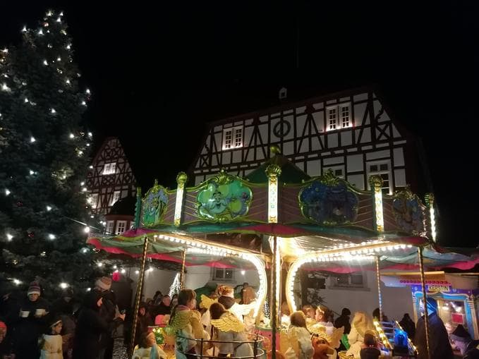 Christkindmarkt "Himmlische Aussichten - Kirchberg im Advent"