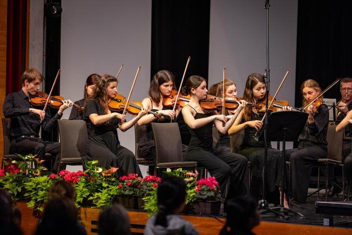 Mozart Next Gen mit Festivalorchester
