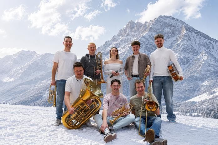 Ski-Opening-Party mit " Die Jungen Mundewurz'n"
