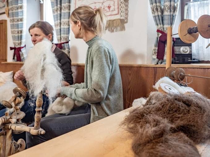 Schafwolle spinnen - auf Anfrage