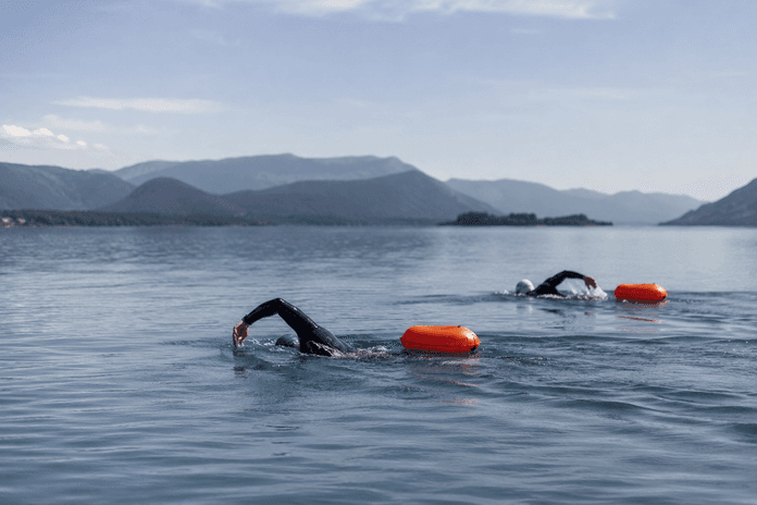 Swim together - Seeüberquerung mit der Wasserrettung Wallersee