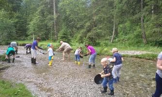 Echtes Goldwaschen für Jung & Alt im Angertal
