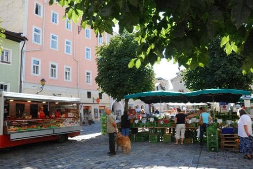 Weekly Market - Green Market