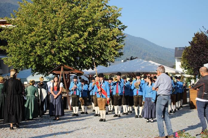 Dorffest zum Erntedank