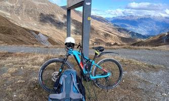 Harry's E-Bike & Hike Tour