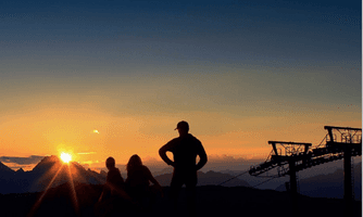 Sonnenaufgangsfrühstück auf der Gamskogelhütte