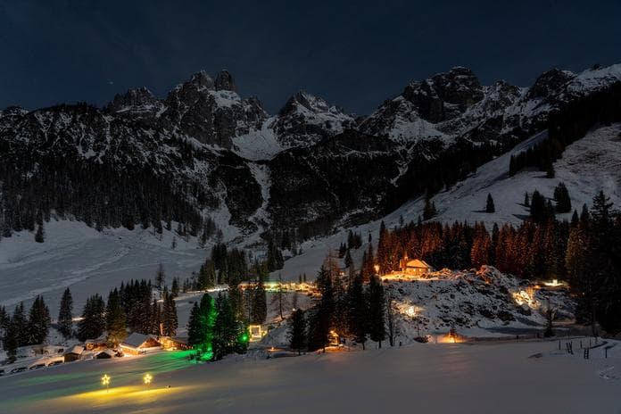 Weihnachtsidylle in der Hofalm
