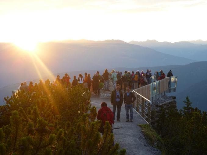 Sunrise Trips in Schlick 2000