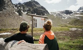 Tägliche Informationsstunde