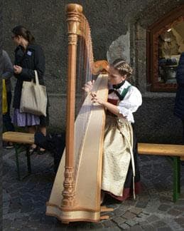 ECHT STUBAI Herbsthighlights: Konzert für Steir. Harmonika, Harfe, Tuba, Posaune
