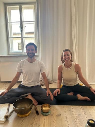 Goldener Herbst - eine Reise durch Yoga und Klang